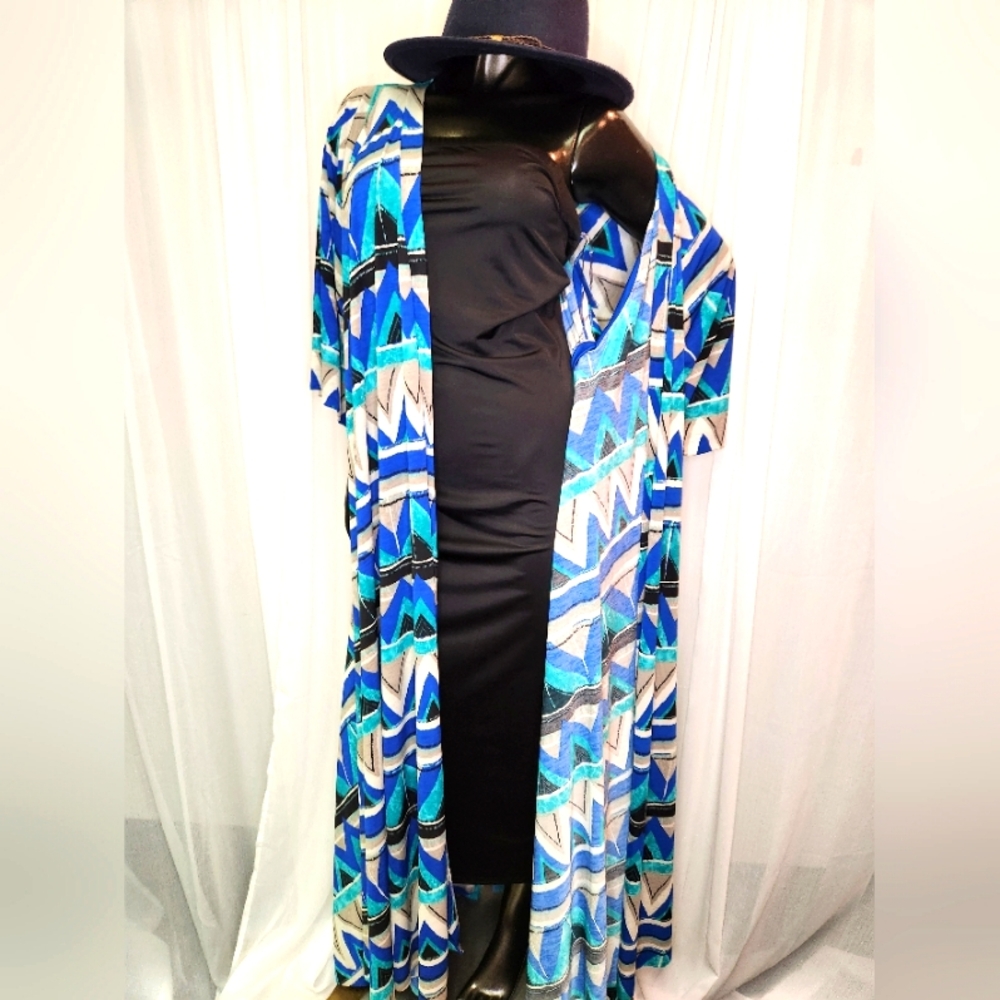 Blue, White and Black Geometric Kimono/Duster With Sash